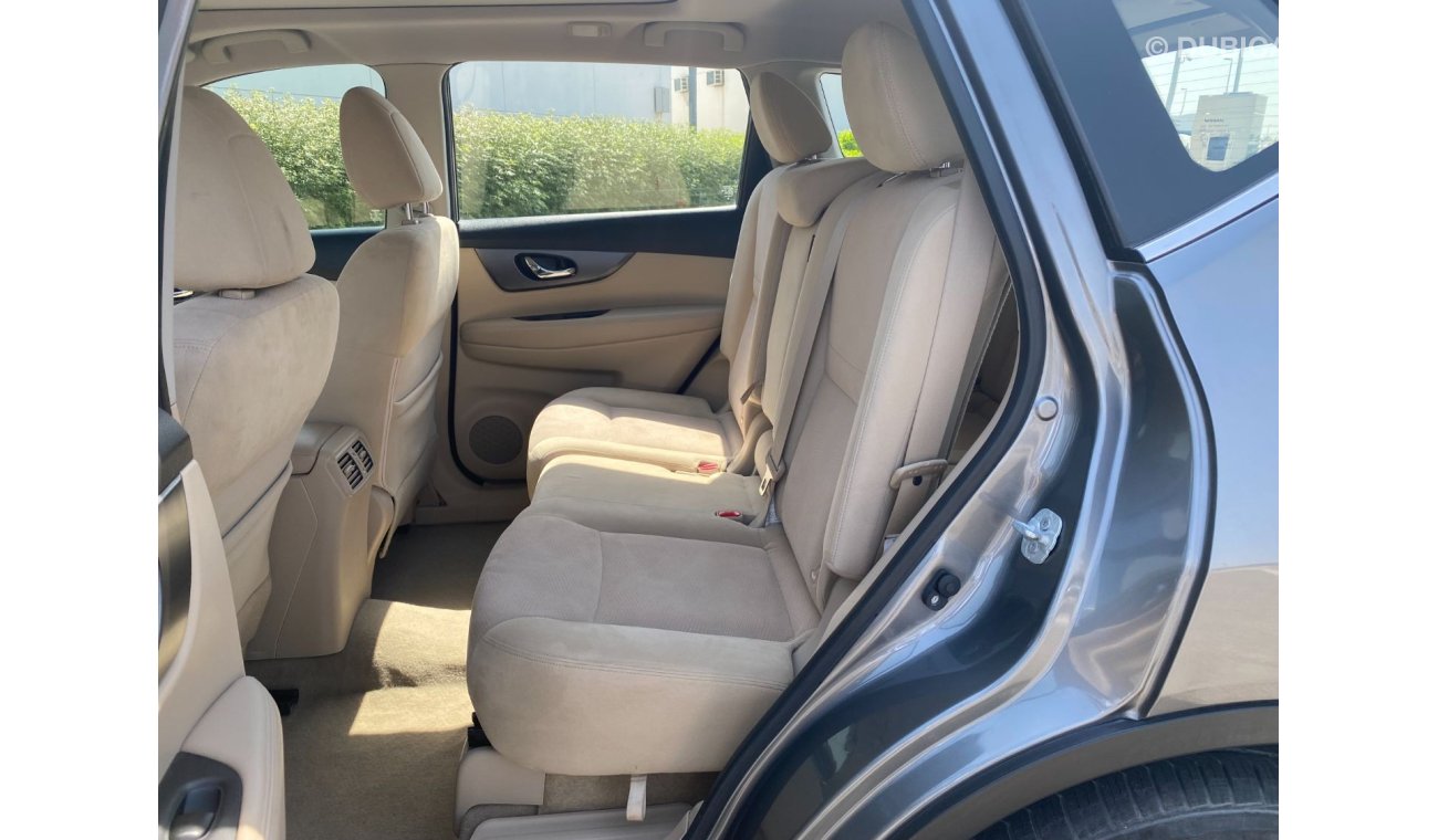 Nissan X-Trail AED 924/ month X-TRAIL SV 7 Seats PANORAMA ROOF EXCELLENT CONDITION UNLIMITED KM WARRANTY...