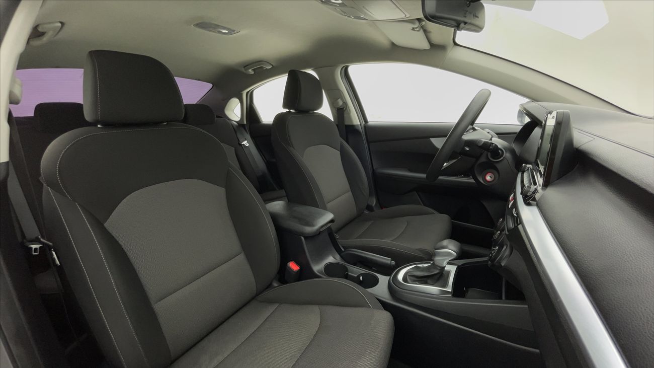 كيا سيراتو LX 1.6 | بدون دفعة مقدمة | اختبار القيادة في المنزل