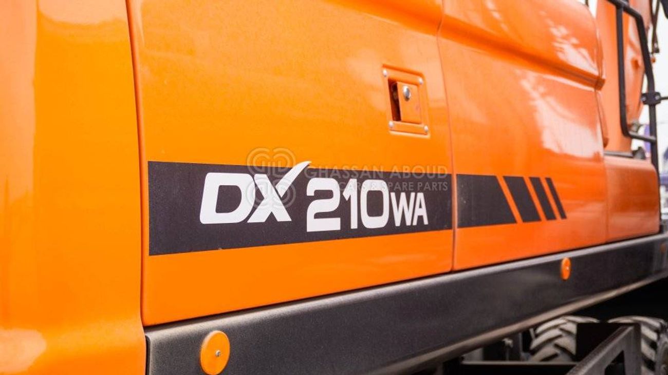 Develon DX210WA Wheel Excavator MY2025