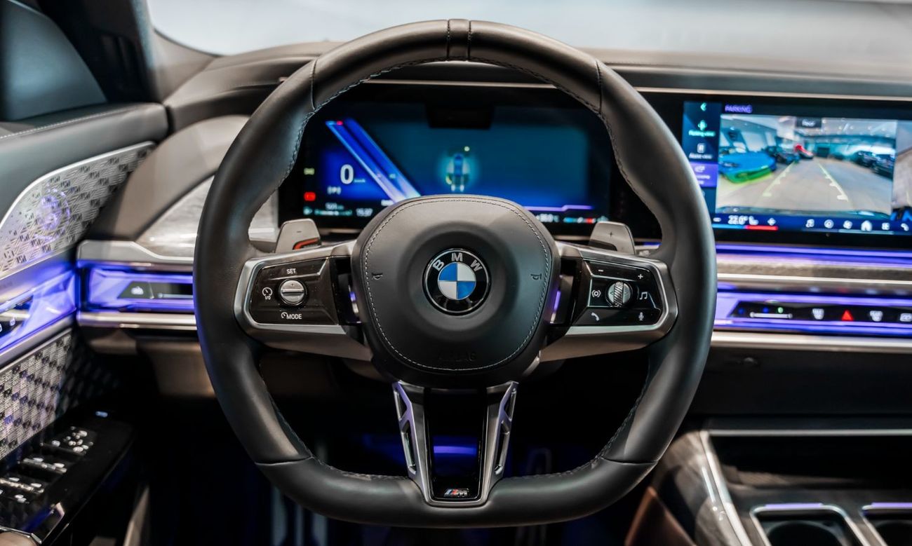 BMW 740Li 2023 BMW 740i, 2028 BMW Warranty + Service Contract, Low KMs, GCC