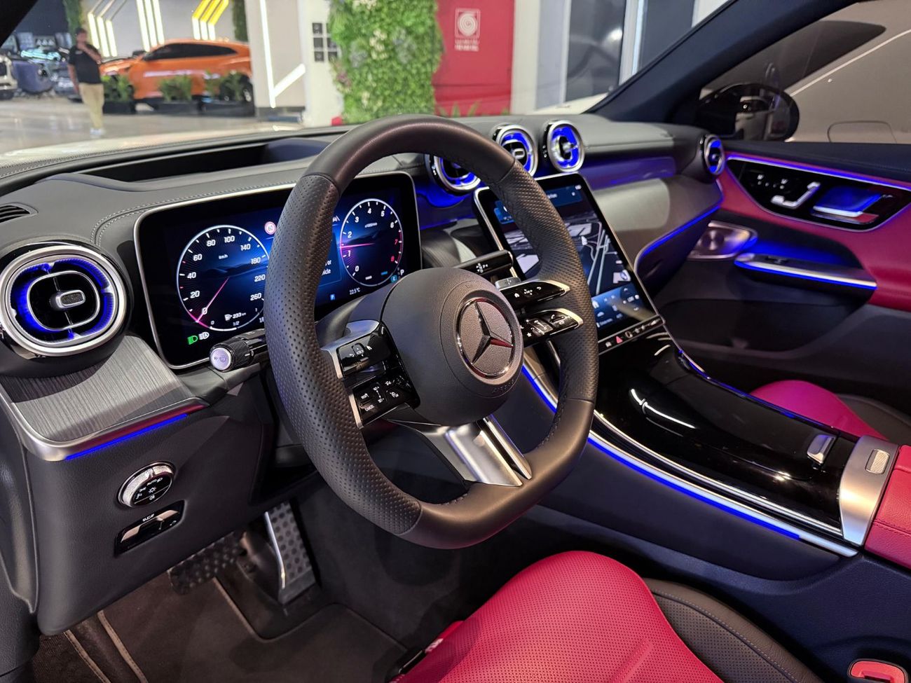 Mercedes-Benz GLC 200 4Matic 2025 GLC200 COUPE AMG / PREMIUM PLUS / GCC / MERCEDES DEALERSHIP WARRANTY