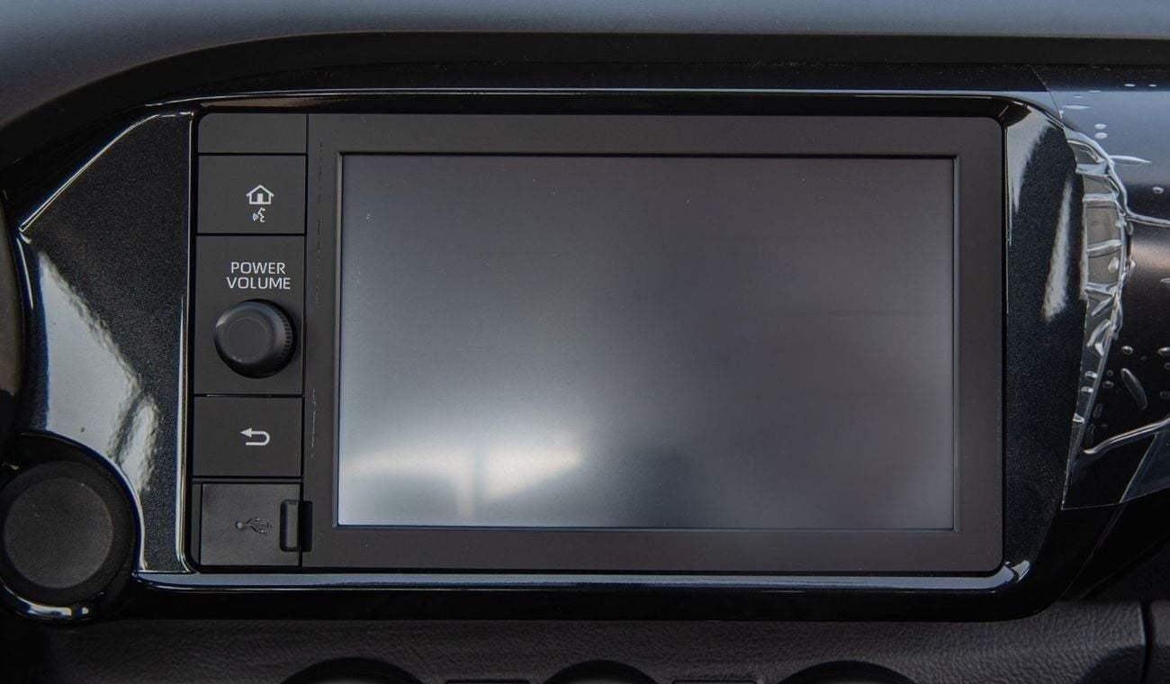 تويوتا هيلوكس SGLX TOYOTA HILUX DC 2.4D MT 4X4 P.WINDOW MY2024 – SILVER