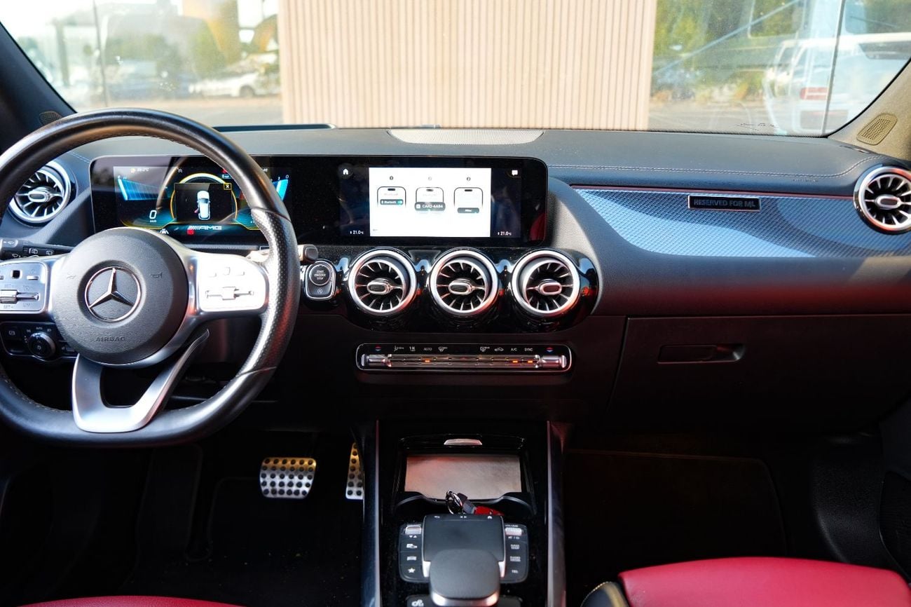 Mercedes Benz GLA 35 AMG 4MATIC