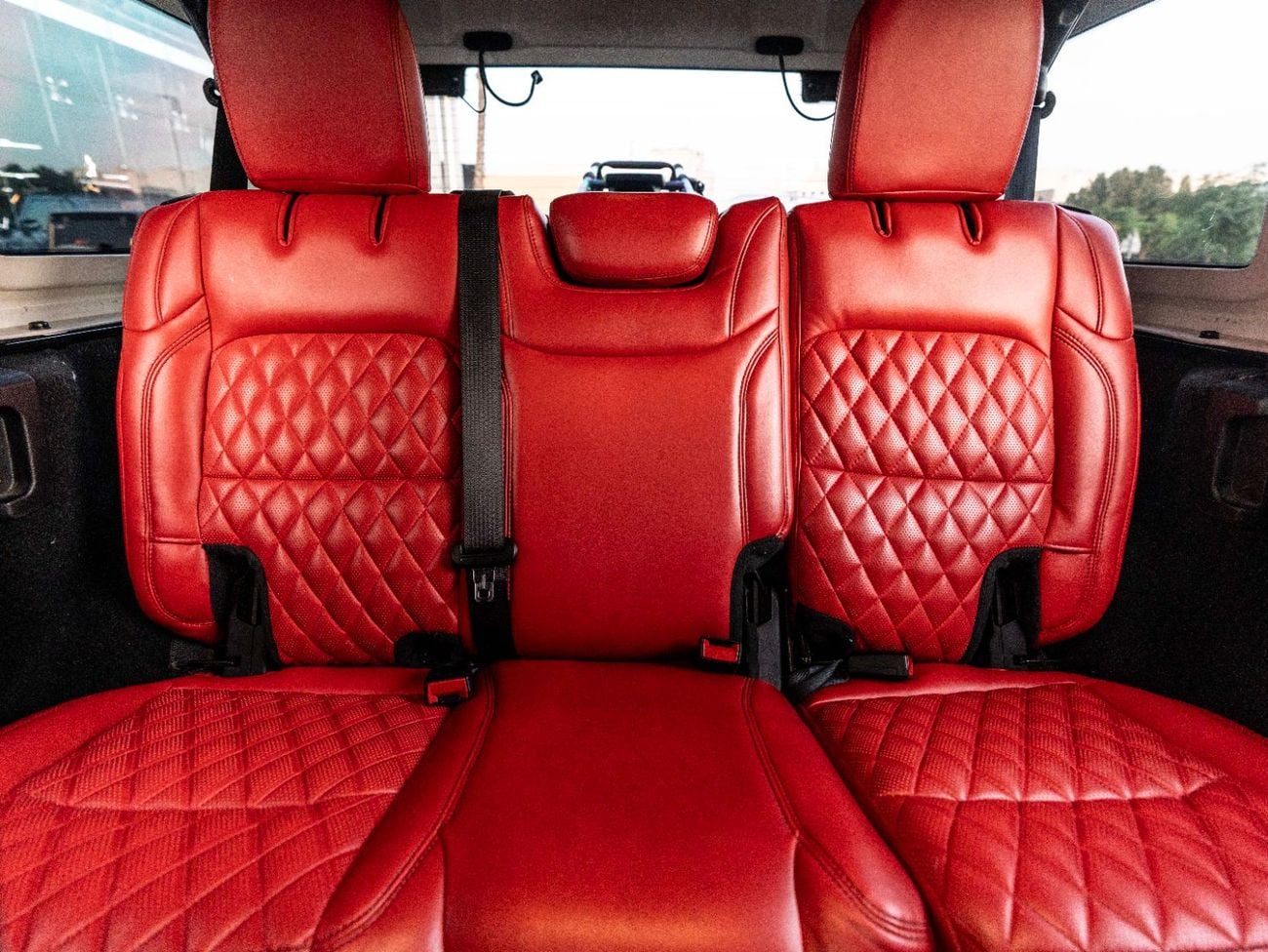 Jeep Wrangler Unlimited Sport 3.6L A/T