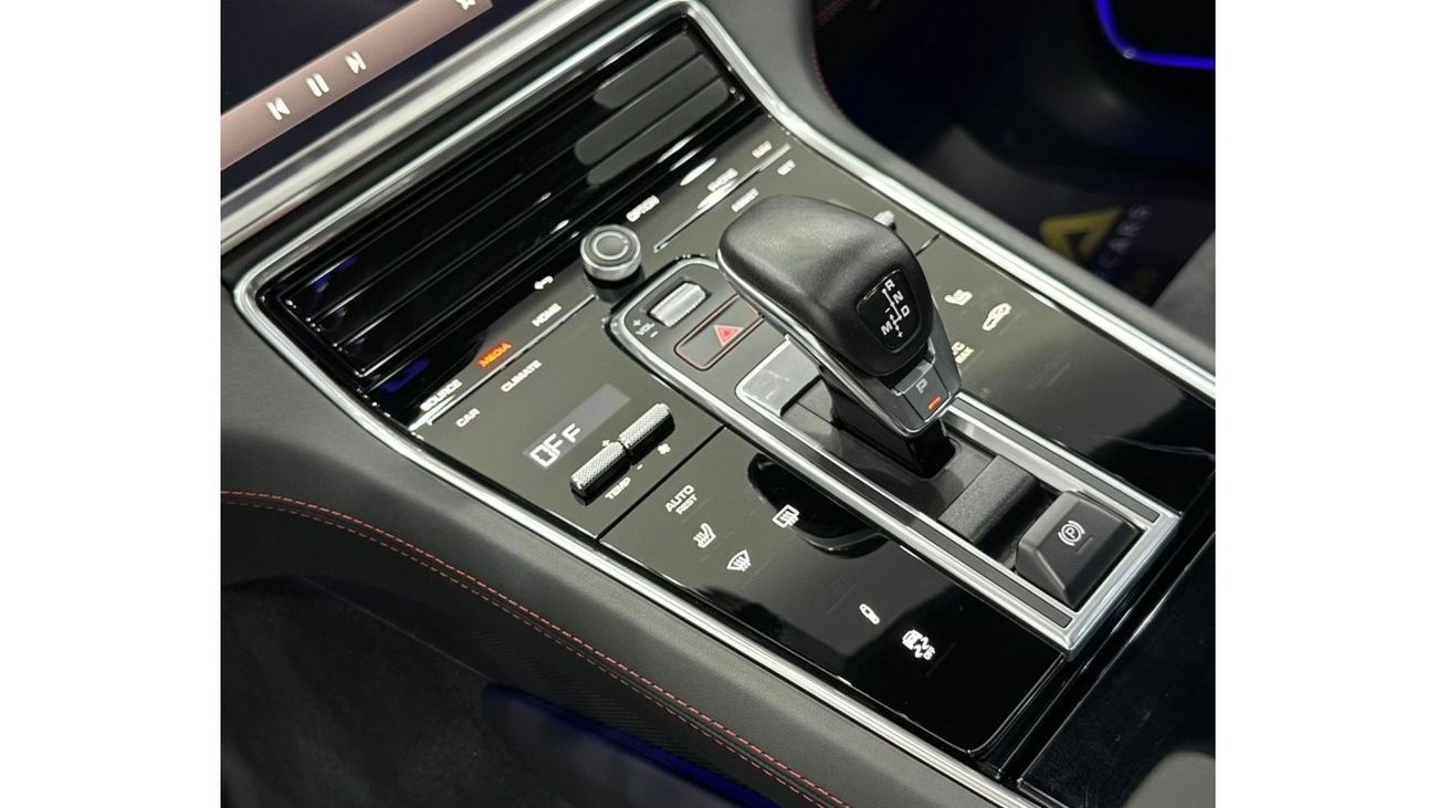 Porsche Panamera 2022 Porsche Panamera GTS, Warranty, Full Service History, Full Options, Very Low Kms, GCC