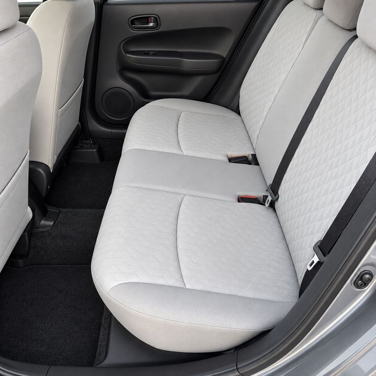 Mitsubishi Mirage GLX PREMIUM