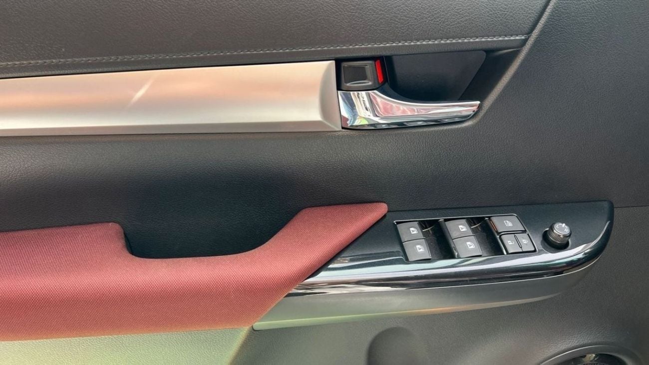 Toyota Hilux Toyota Hilux S-GLX SR5 2.7L A/T 4WD | 2024 | 0KM