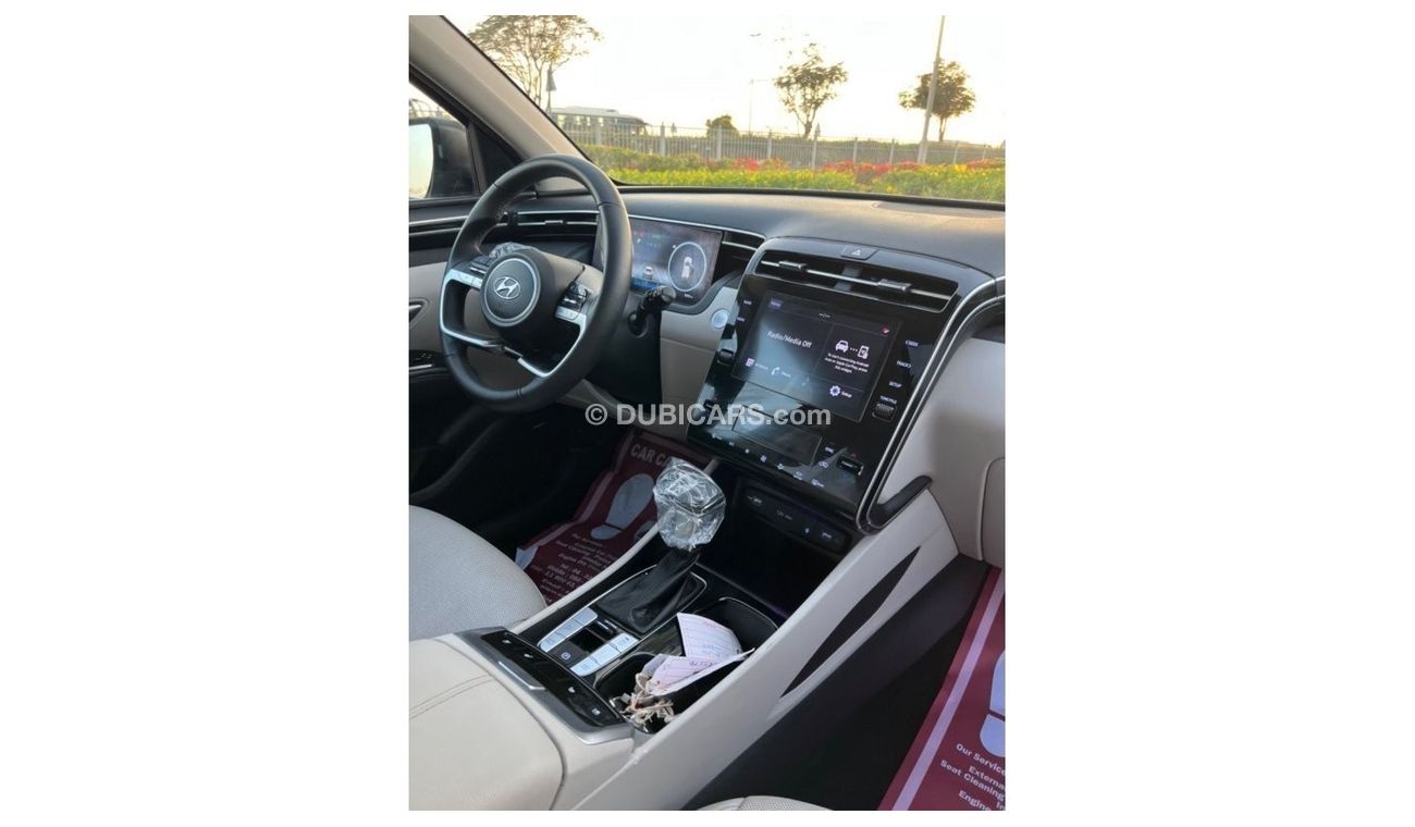 Hyundai Tucson 2022 SMART ENGINE FULL OPTION AWD USA - FOR UAE PASS AND FOR EXPORT!!