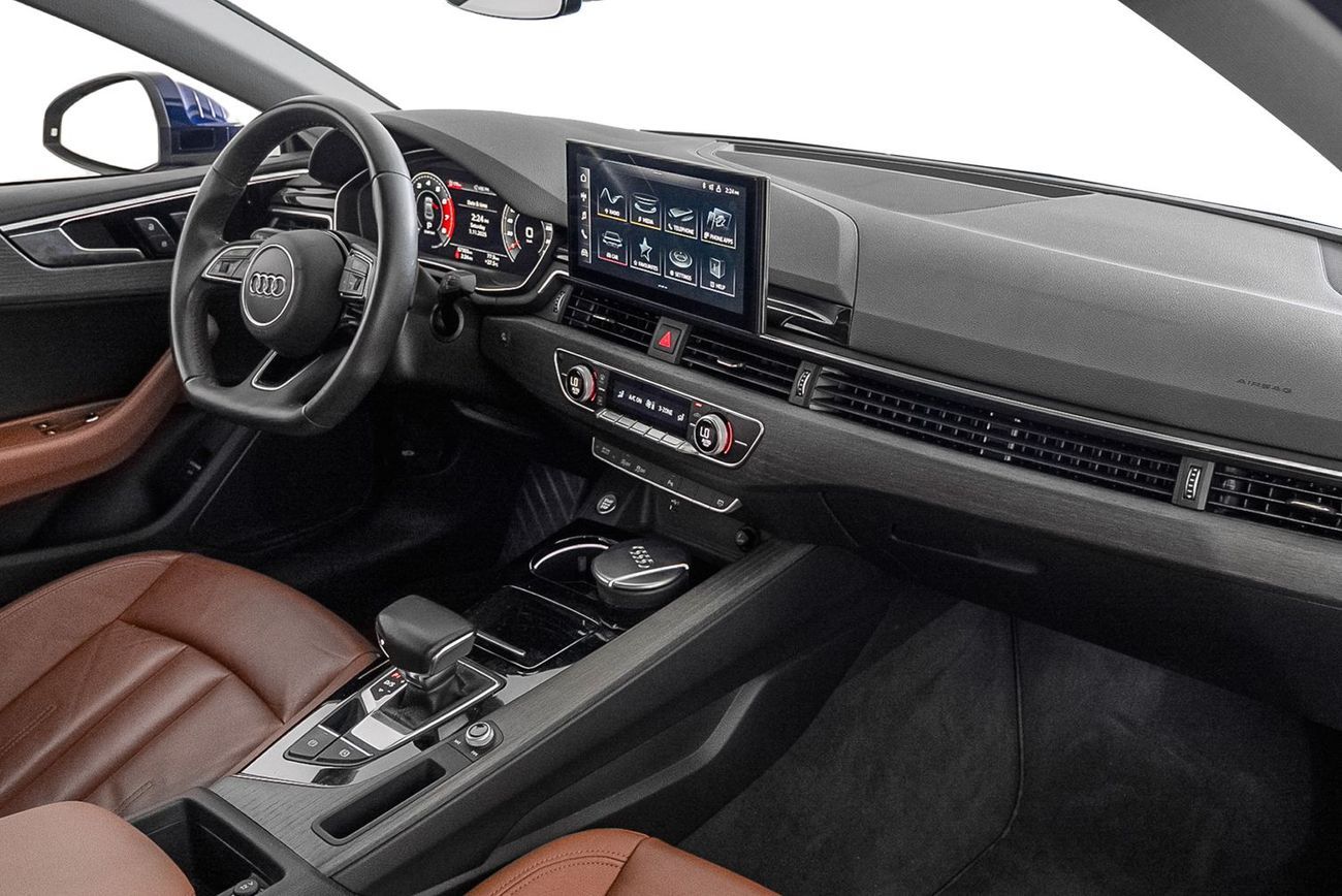 Audi A5 40 TFSI S Line 2.0L (190 HP)