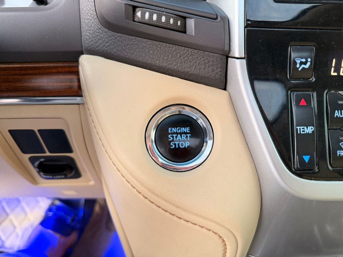 Toyota Land Cruiser GXR 4.6L