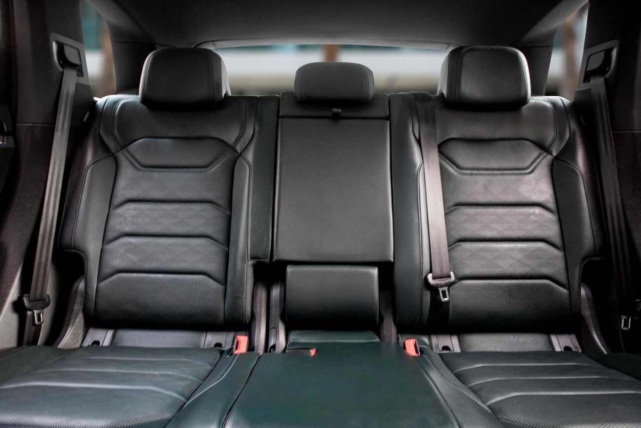 فولكس واجن طوارق Touareg Highline | 2,155 P.M | 0% Downpayment | WARRANTY!