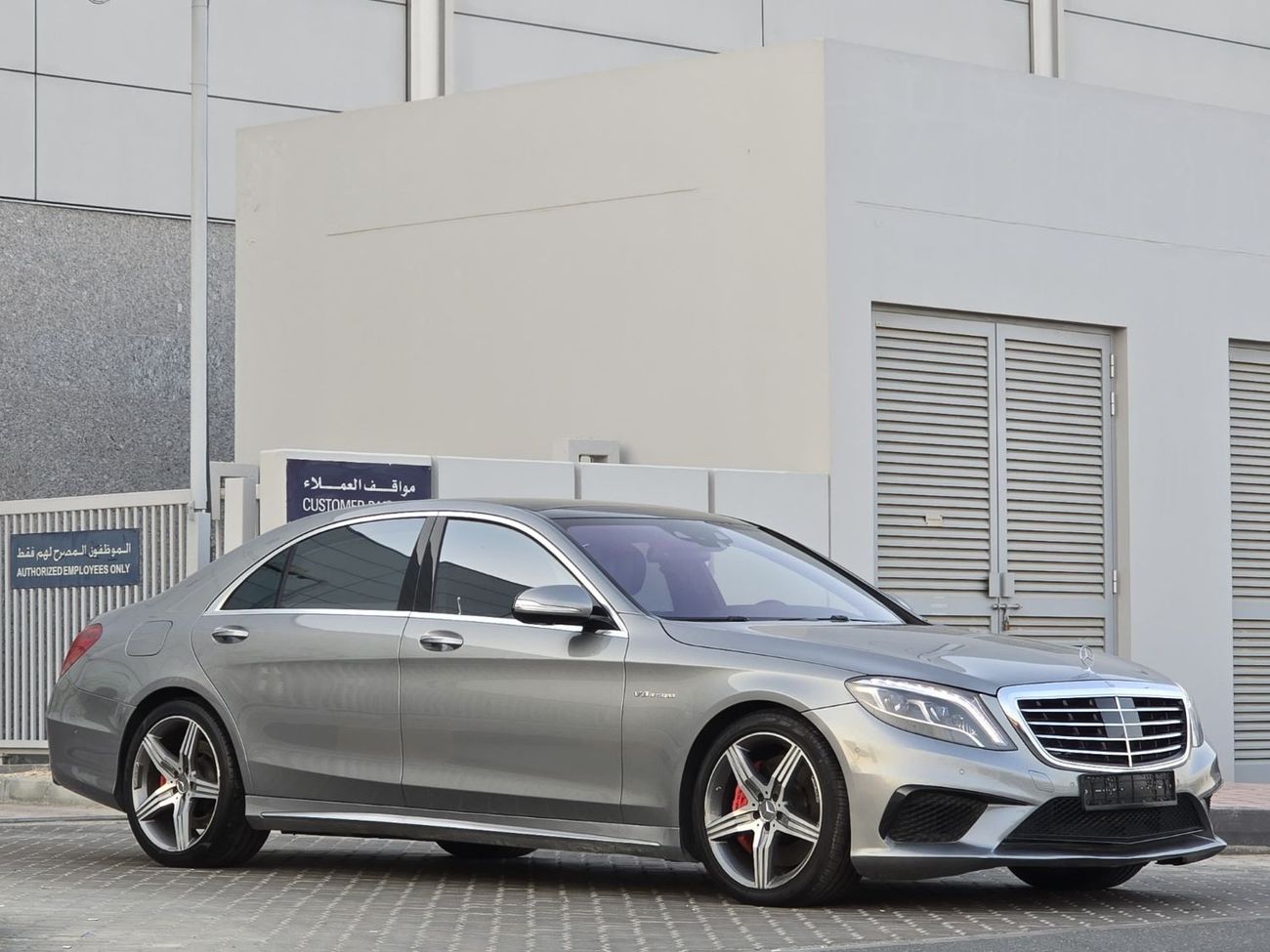 Mercedes-Benz S 63 AMG Std S-63 AMG 4-MATIC 2015 US (CLEAN TITLE) ACCDENTS FREE IN PERFECT CONDITION
