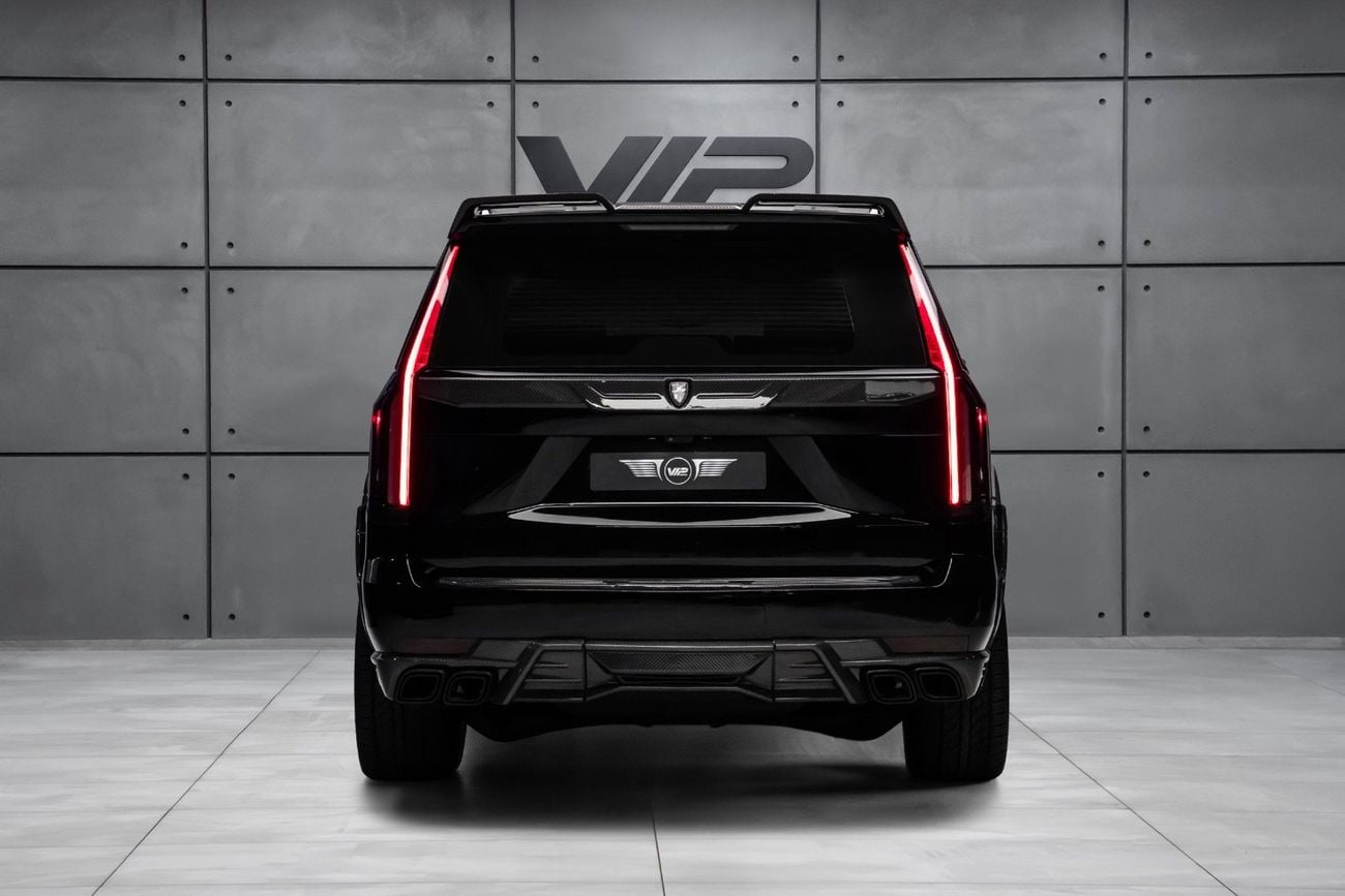 Cadillac Escalade Sport Platinum 6.2L 4WD