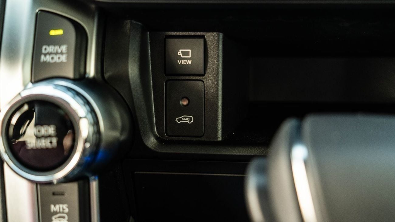 Toyota Land Cruiser VXR 3.5 TT || 2026