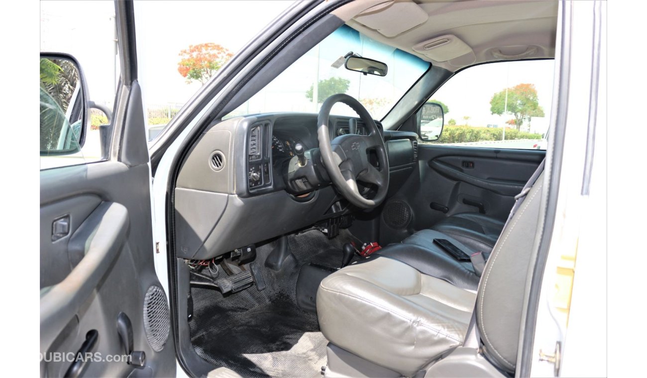 Chevrolet Silverado CHEVROLET SILVERADO 3500 HD MODEL 2005 DOLLY