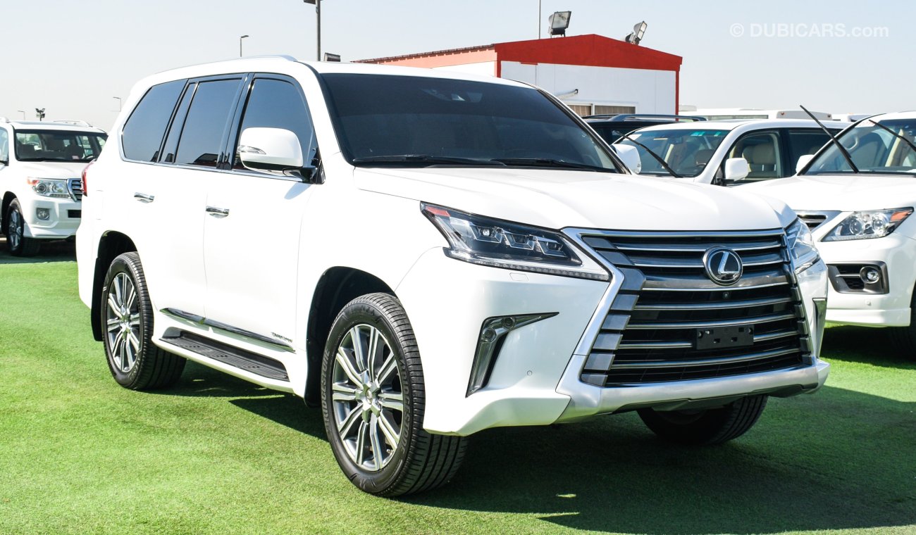 Lexus LX570