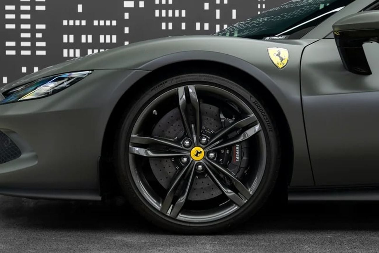 فيراري 296 GTB 