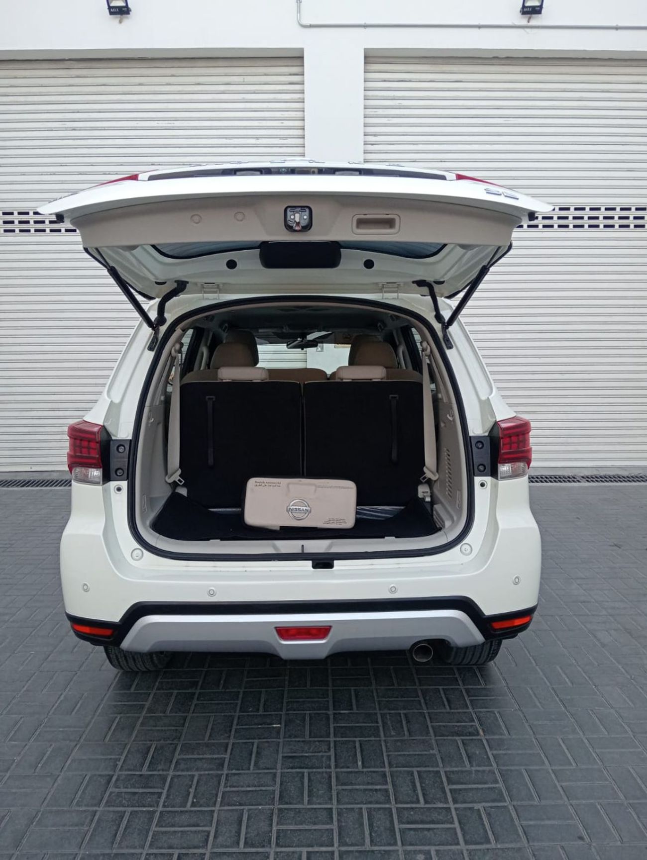 نيسان إكستيرا SE 2.5L RWD