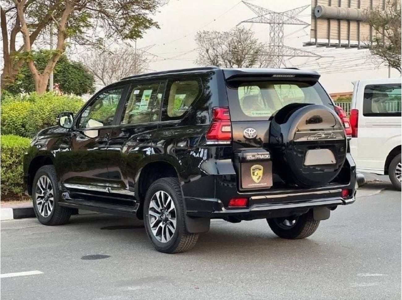 Toyota Prado VXR 4.0L PTR A/T  // 2023 // FULL OPTION WITH SUNROOF , LEATHER&POWER SEATS , BACK CAMERA // SPECIAL