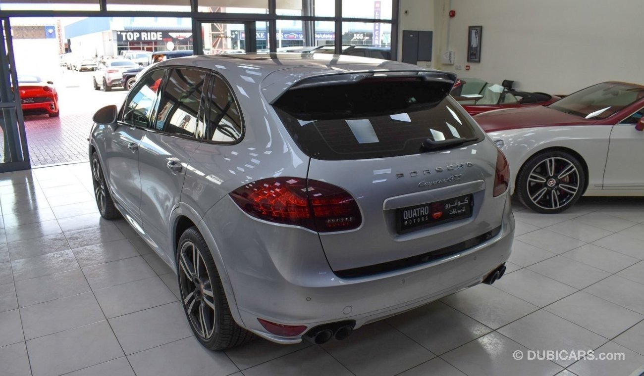 Porsche Cayenne GTS