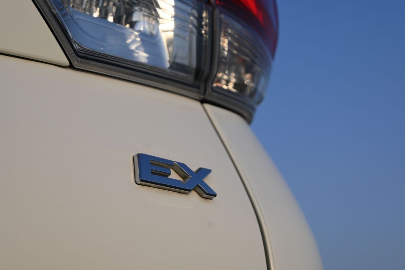 Toyota Rush EX 1.5L Toyota Rush - 2022 - GCC - Accident-Free - 1.5L  - 7 Seats - Excellent Condition