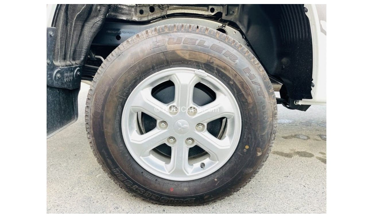 Mitsubishi L200 Mitsubishi L200 2.4L diesel, M/T, 2023 MY EXPORT PRICE 79000 AED