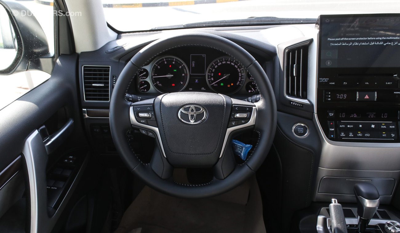 Toyota Land Cruiser VX V8 5.7