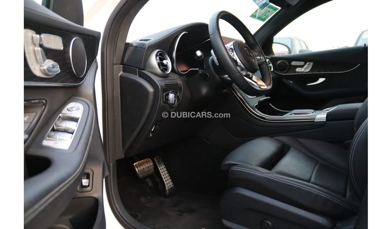 مرسيدس بنز GLC 300 2023 MERCEDES GLC 300 4MATIC COUPÉ