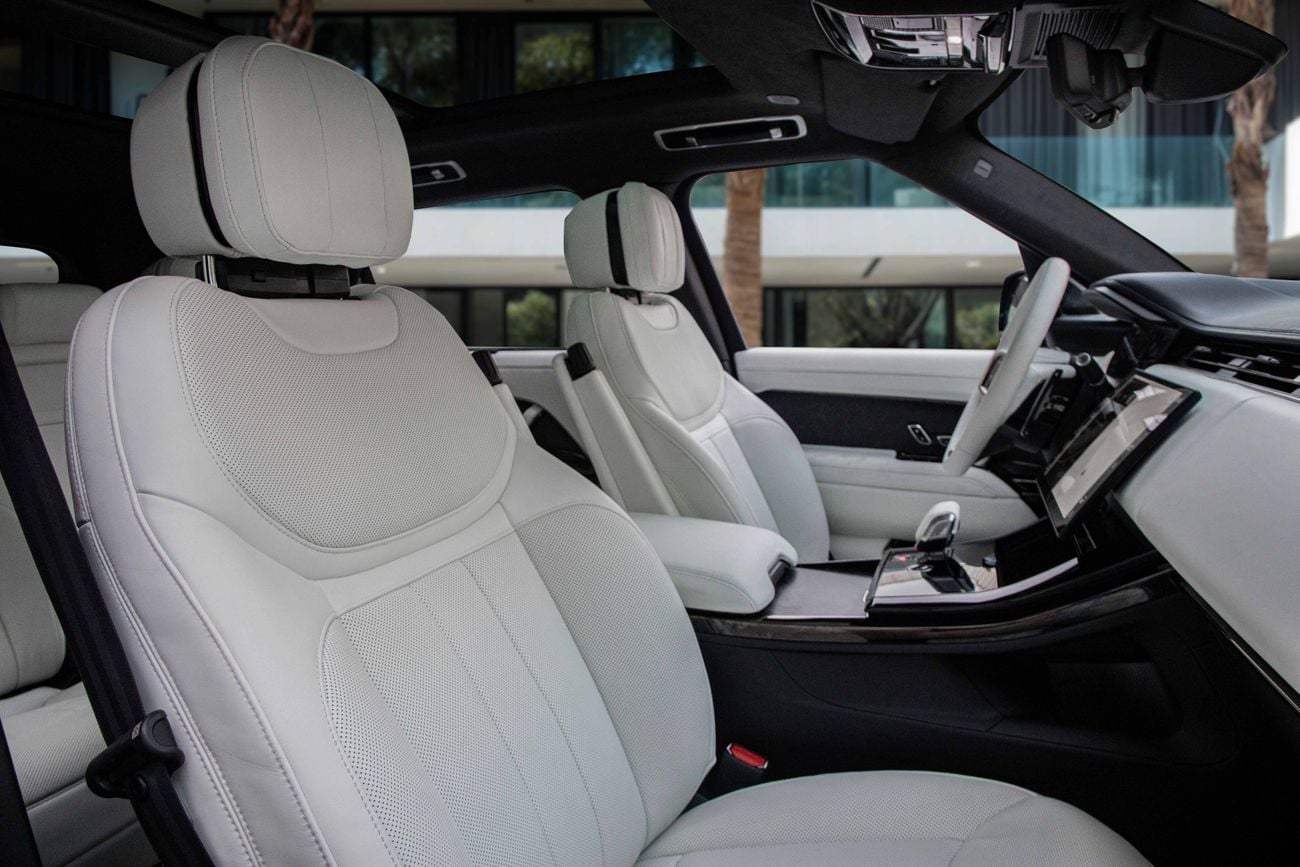 Land Rover Range Rover Sport Autobiography Range Rover Sport Autobiography | 9,792 P.M | 0% Downpayment | Range Rover Sport Autobiography!