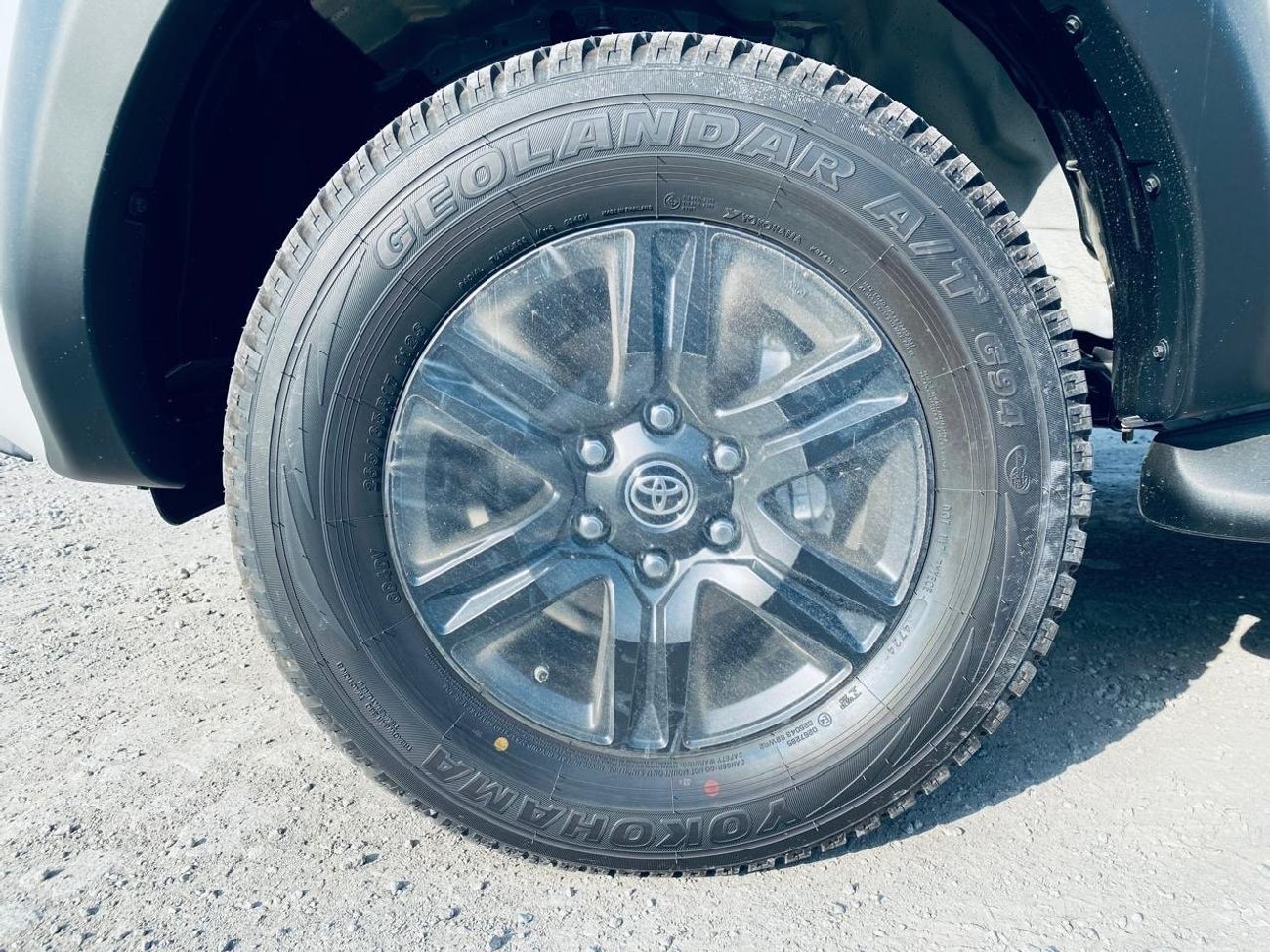 Toyota Hilux DC TRD 4.0L 4WD