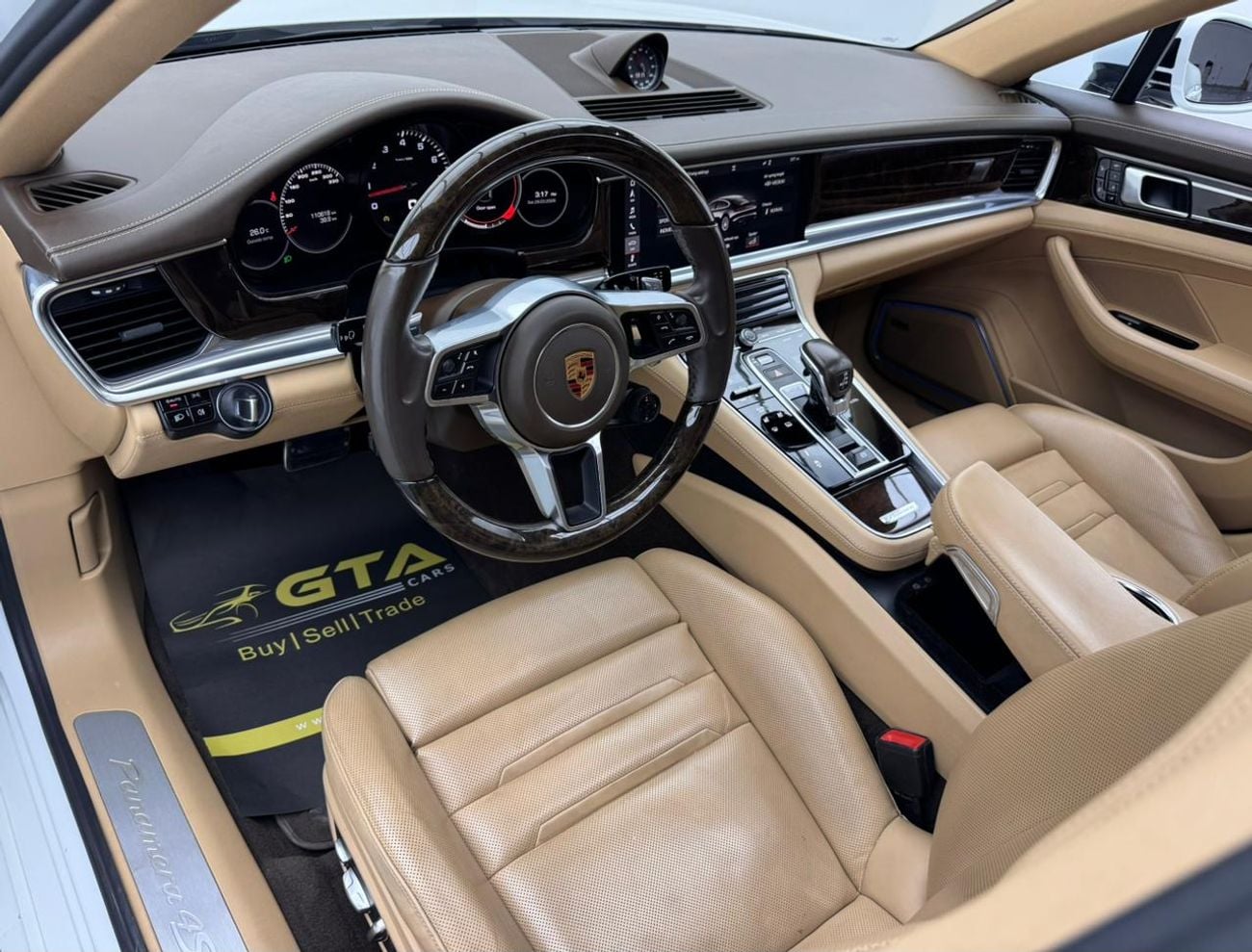 بورش باناميرا 4S 2.9L 2018 Porsche Panamera 4S, Full Porsche Service History, Sport Chrono Package, GCC2018 Porsch