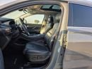 Hyundai Santa Fe limited 2.4T Panoramic Roof , 360 camera and Auto parking sensors