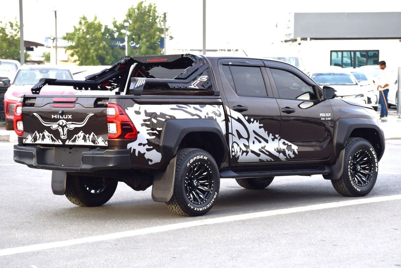 Toyota Hilux 4X4 DIESEL 2.8L Right Hand (Export Only)