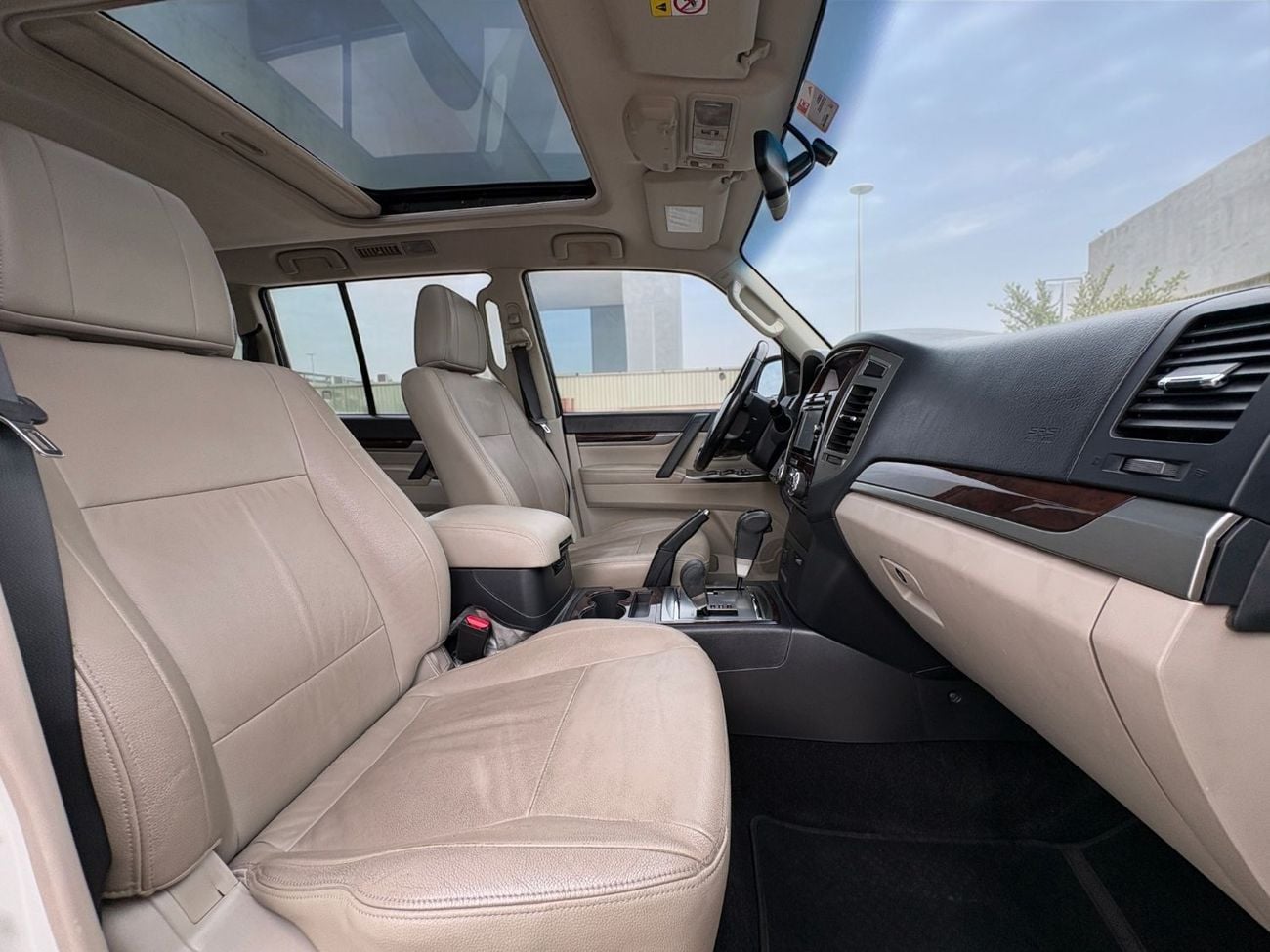 Mitsubishi Pajero GLS Top 3.5L AED 1,710 P.M | 0% DOWN PAYMENT | MITSUBISHI PAJERO V6 – 3.8L | 2018 | GCC SPECS | ORIG