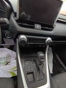 Toyota RAV4 2.5L (4WD) LE