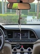 Hyundai Elantra Standard 2.0L GCC 2.0L