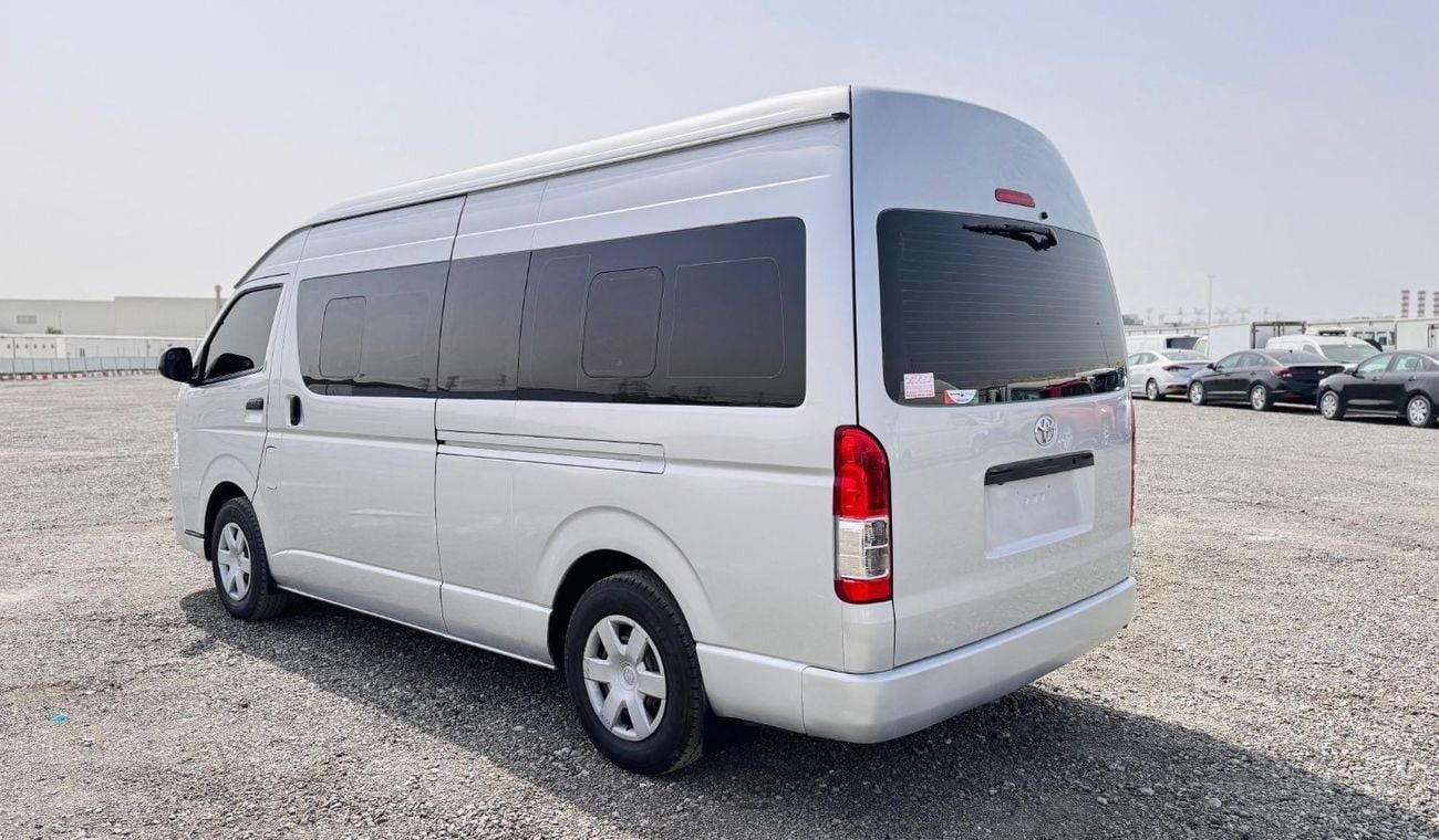 Toyota Hiace GOOD CONDITION | RHD | 2018 | 3.0L DIESEL ENGINE | 12 SEATERS | AUTOMATIC TRANSMISSION | DIGITAL REA