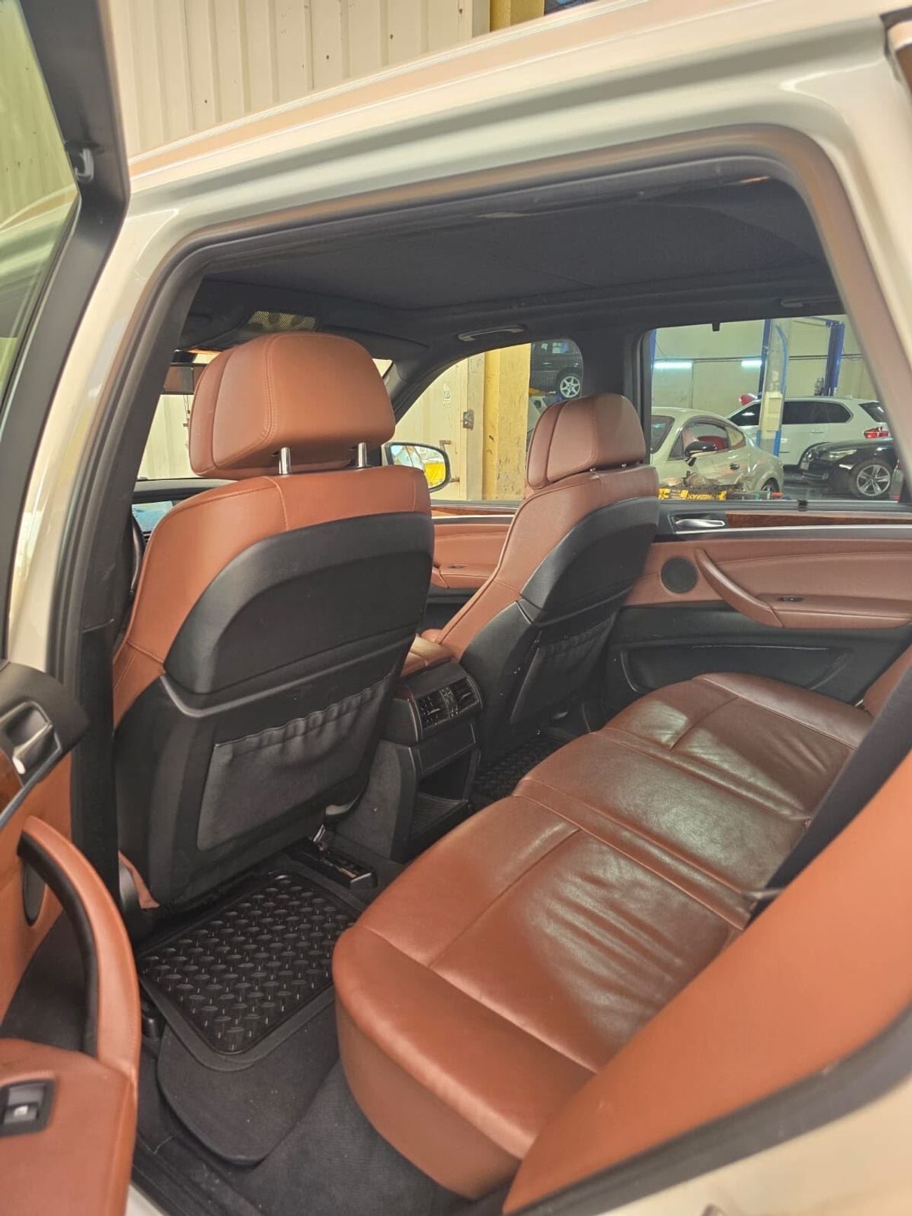 بي أم دبليو X5 35i DOMINATOR