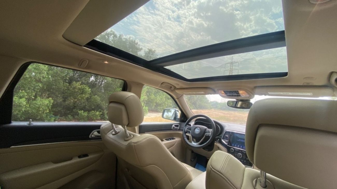 Jeep Grand Cherokee Limited 4X4 Drive