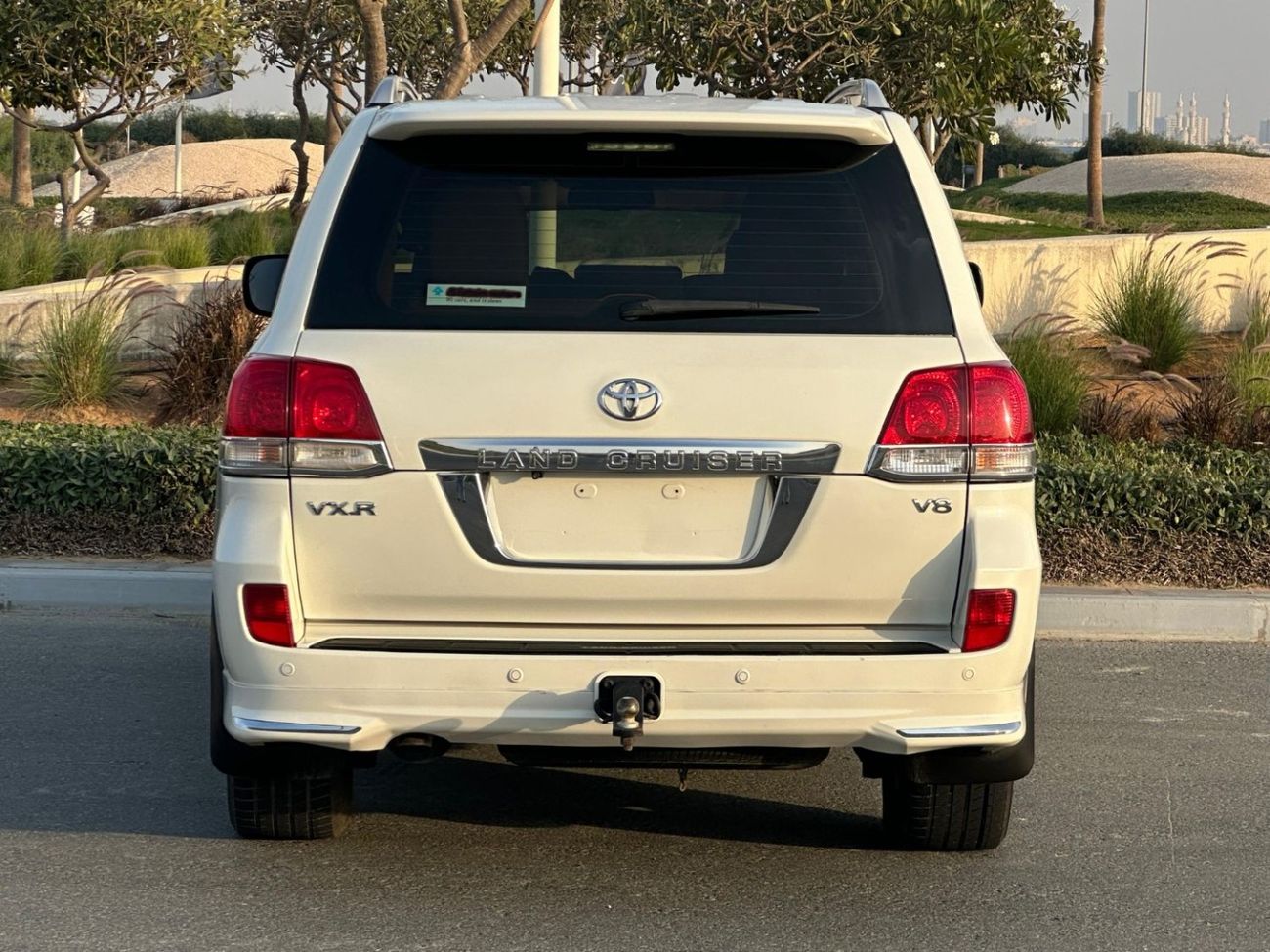 تويوتا لاند كروزر VXR V8