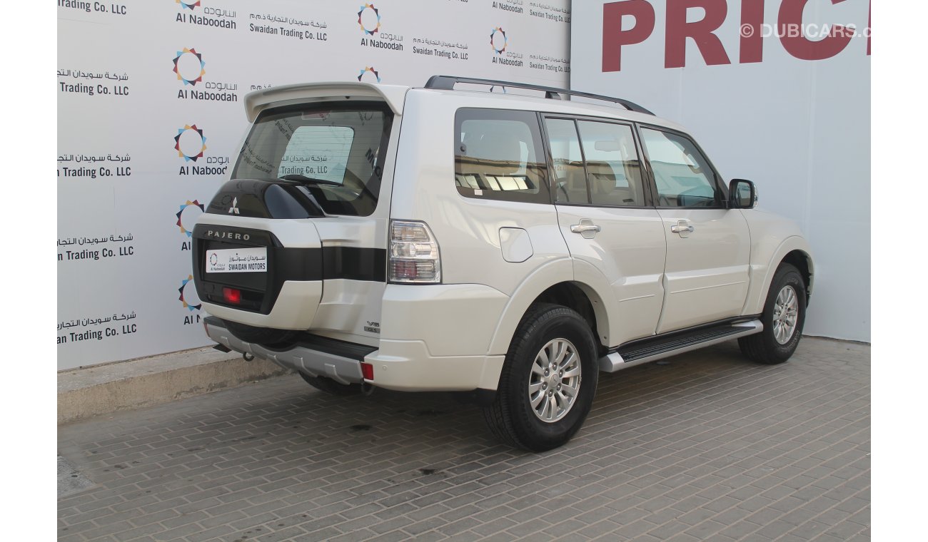 Mitsubishi Pajero 3.5L MED GLS V6 2015 MODEL WITH SUNROOF & HEADREST DVD ENTERTAINMENT GCC SPECS