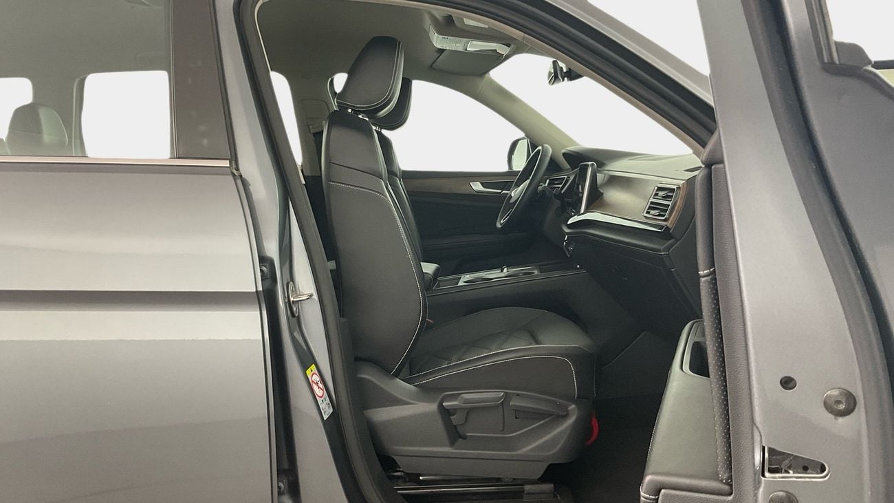 Volkswagen Teramont Trendline 2.0L Trendline | Guaranteed Warranty | 0 Down Payment