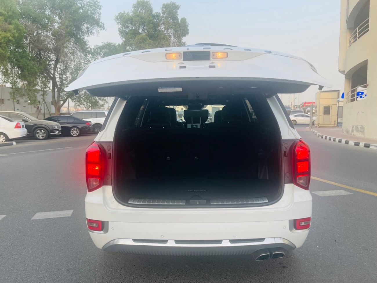 Hyundai Palisade Premium - Nappa 3.8L