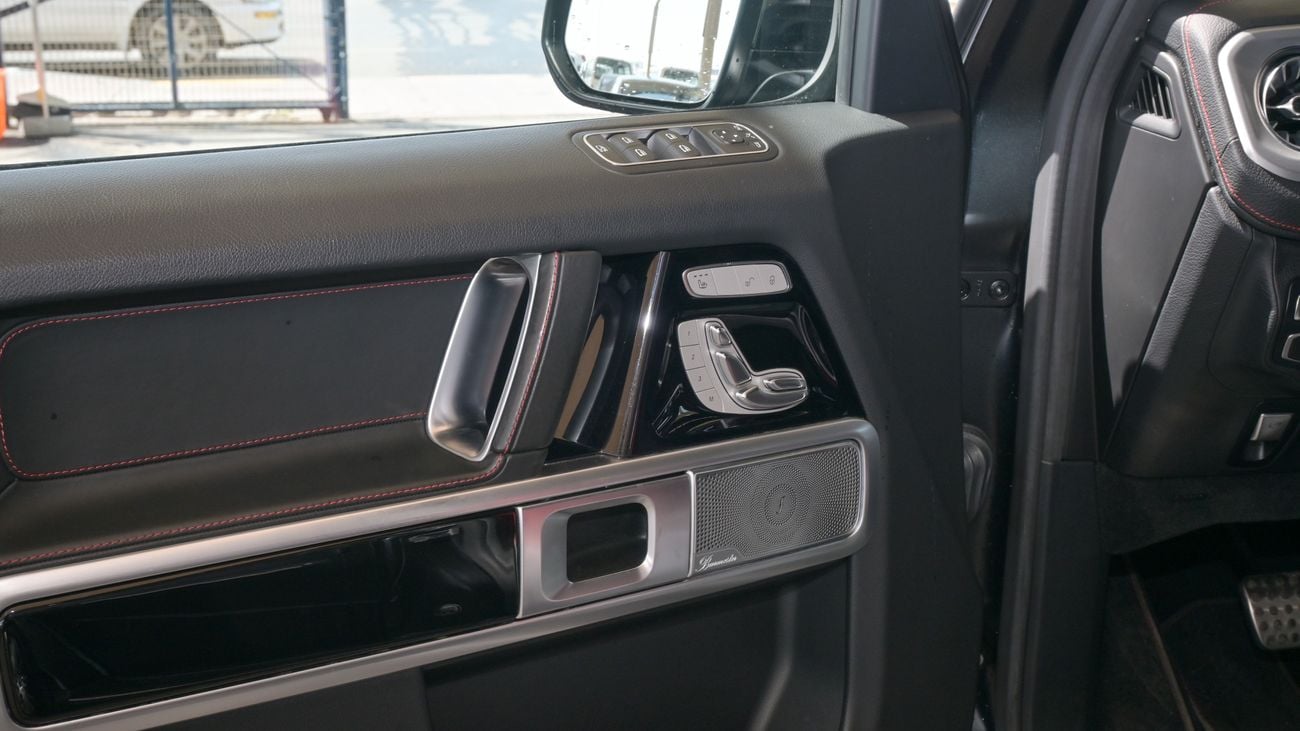 مرسيدس بنز G 550