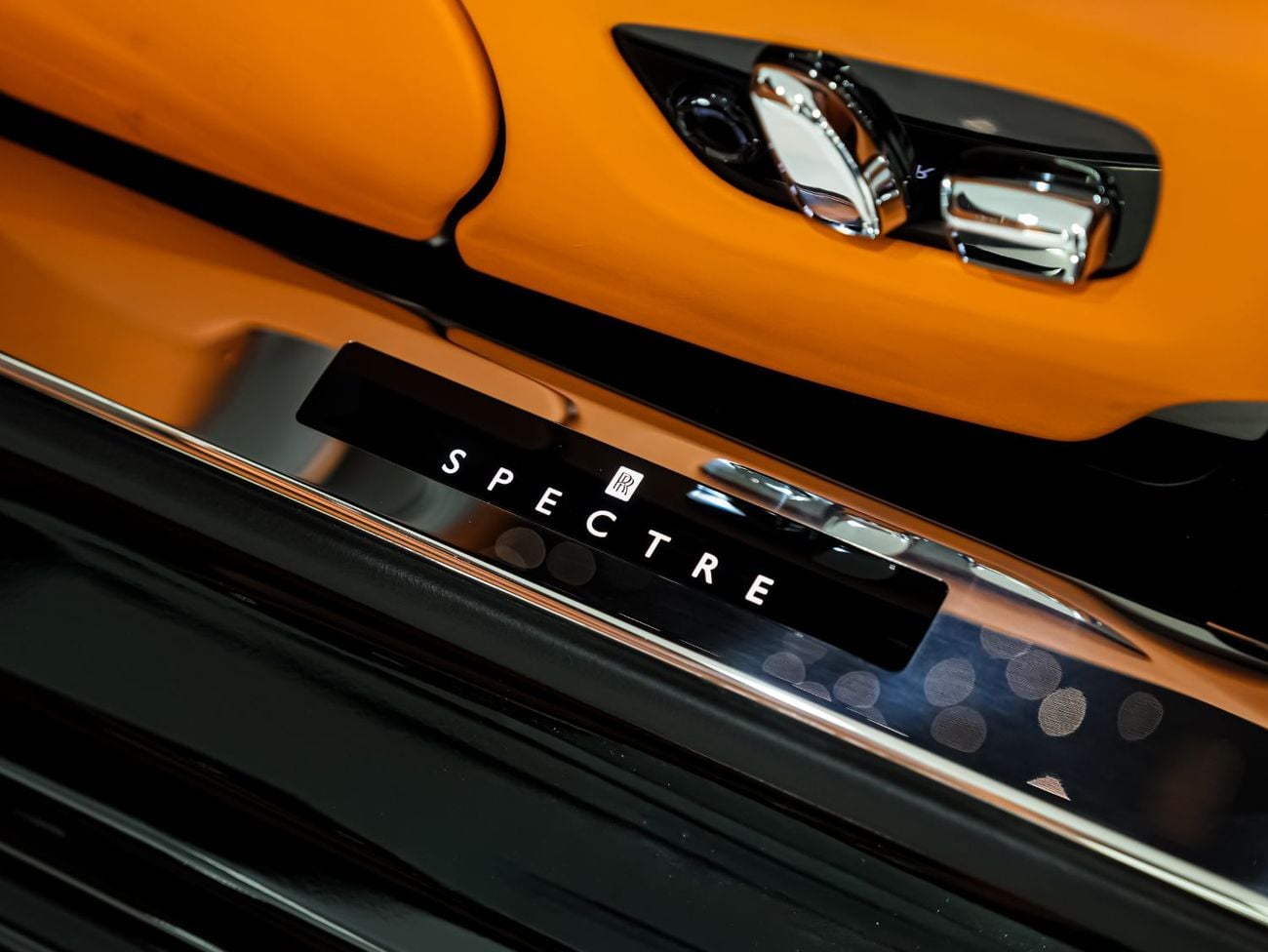 Rolls Royce Spectre STANDARD Bespoke Audio, Starlight, Illuminated Fascia, Dealer Warr + Serv!!