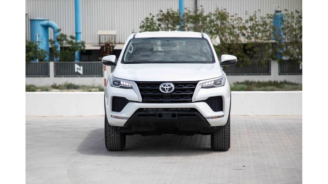 Toyota Fortuner 2023 Toyota Fortuner 2.7 4X4 Low 17 AL - White Pearl inside Chamois | Export Only