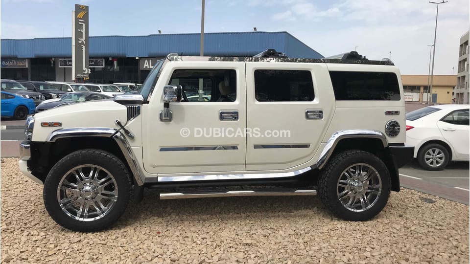 Hummer H2 for sale AED 58,000. White, 2007