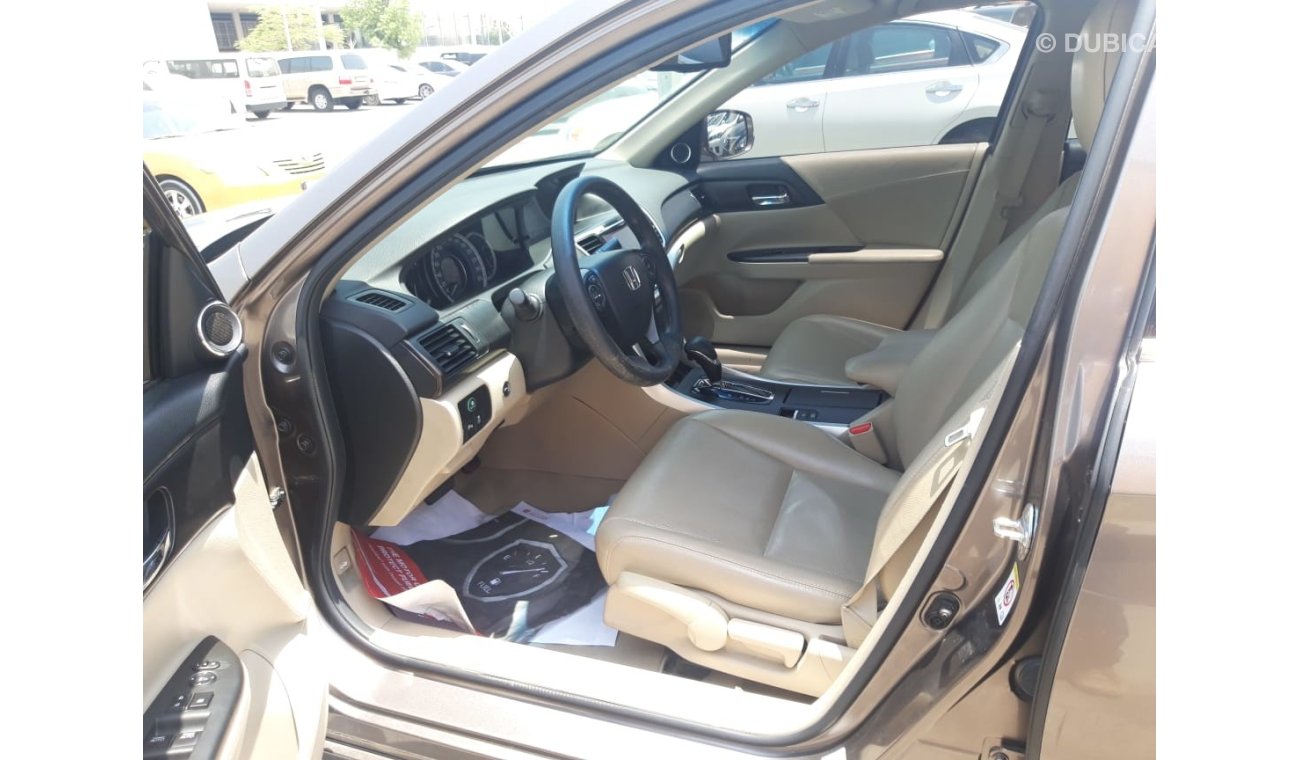 هوندا أكورد معدل 2016