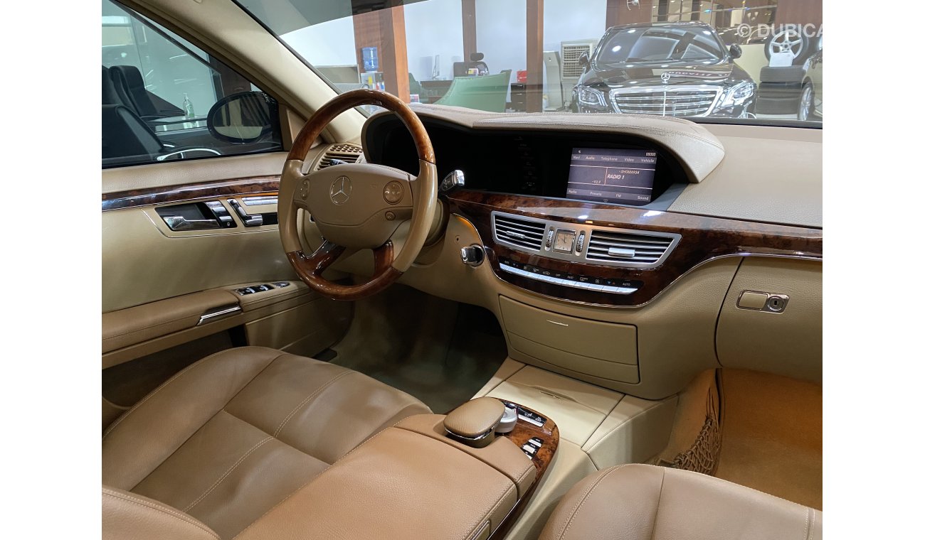 مرسيدس بنز S 350 V6 Excellent Condition GCC