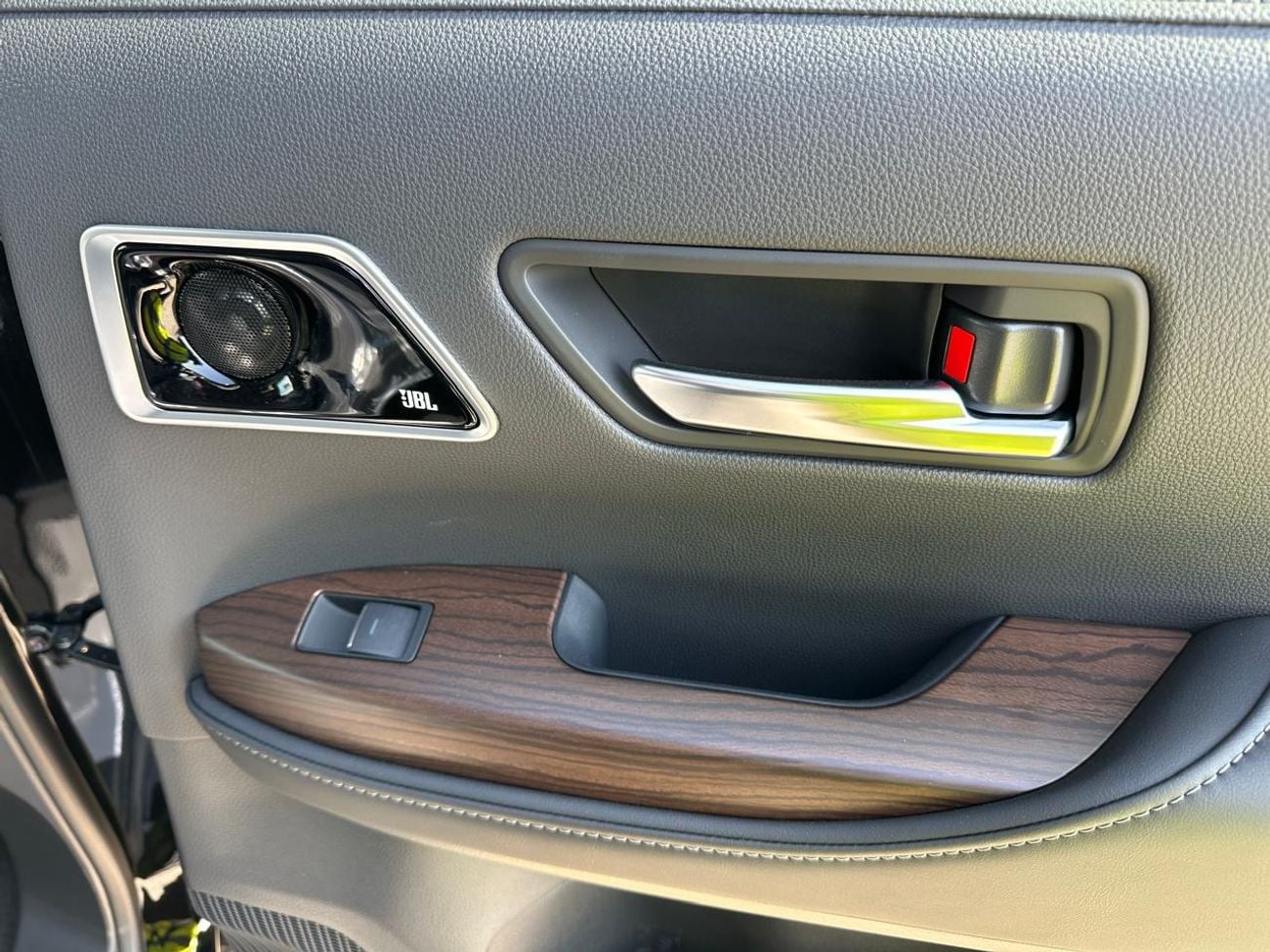 Toyota Land Cruiser GXR 3.5L TT FULL WITH RADAR